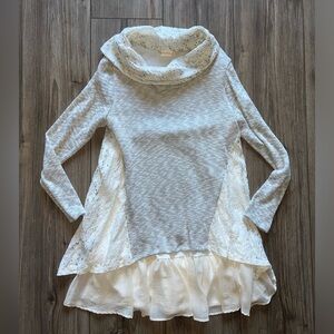 Alter’d State Boho Flowy Top Size Large